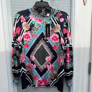 Floral Print Women's Blouse - Black and Pink